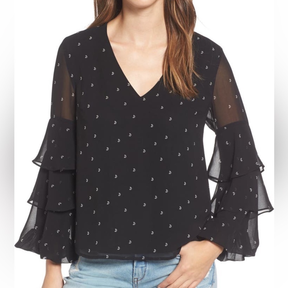 WAYF Ruffle Sleeve Top, size S